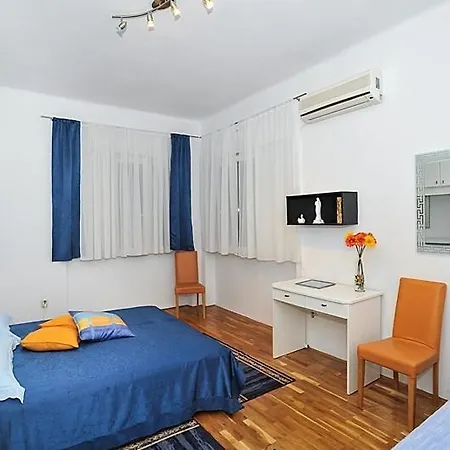 In With Sea View, Terrace, Air Conditioning, Wifi 3617-1 شقة *