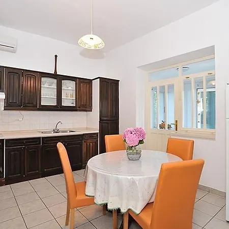 In With Sea View, Terrace, Air Conditioning, Wifi 3617-1 Poljana