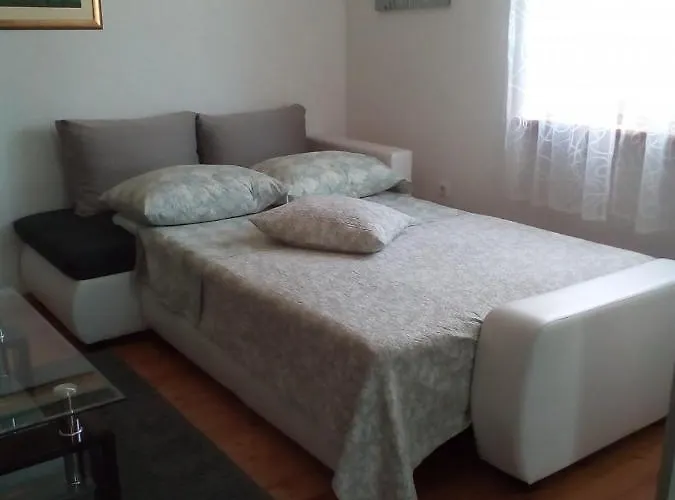 דירה In With Sea View, Terrace, Air Conditioning, Wifi 3617-1 Poljana (Ugljan)