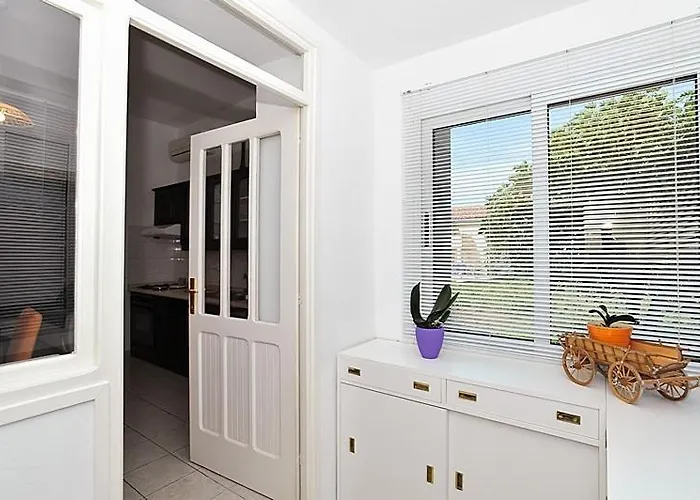 In With Sea View, Terrace, Air Conditioning, Wifi 3617-1
