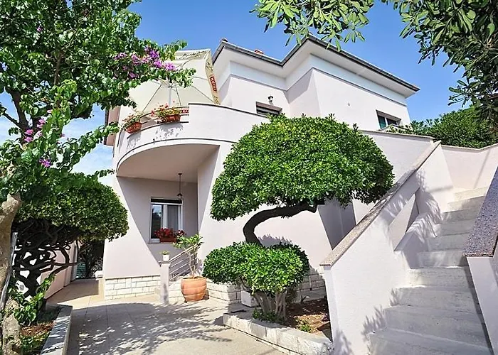 In With Sea View, Terrace, Air Conditioning, Wifi 3617-1 Poljana (Ugljan)