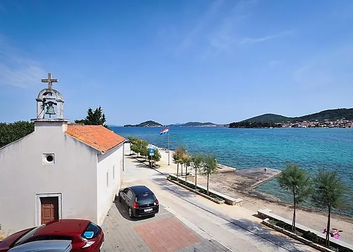 In With Sea View, Terrace, Air Conditioning, Wifi 3617-1